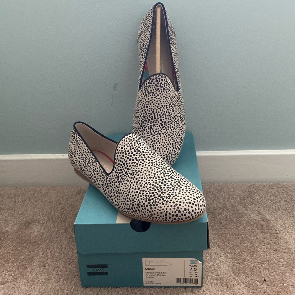 NWB TOMS Darcy Loafer-Cheetah Printed-size 7.5
